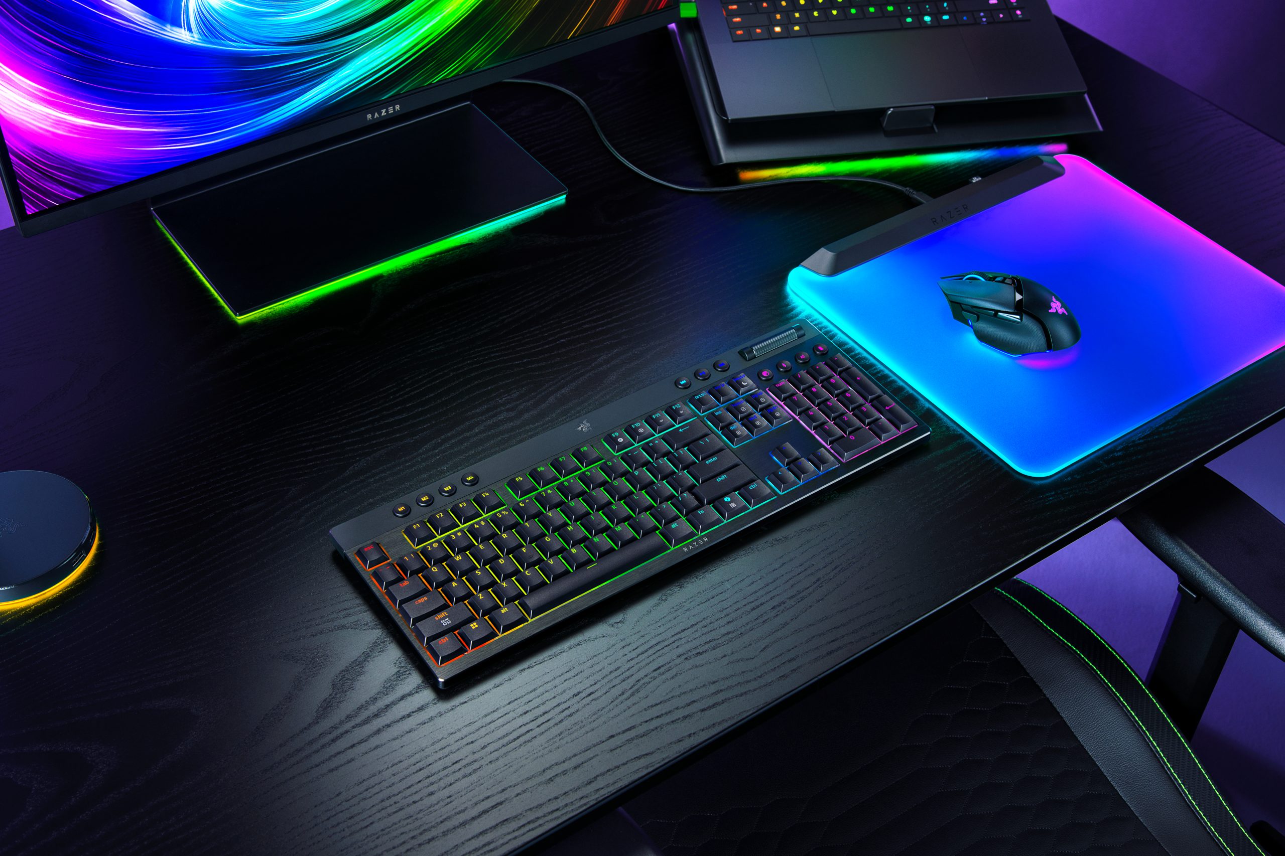 Le nouveau clavier Blackwidow de Razer demande, "À quel point pouvez-vous aller?"