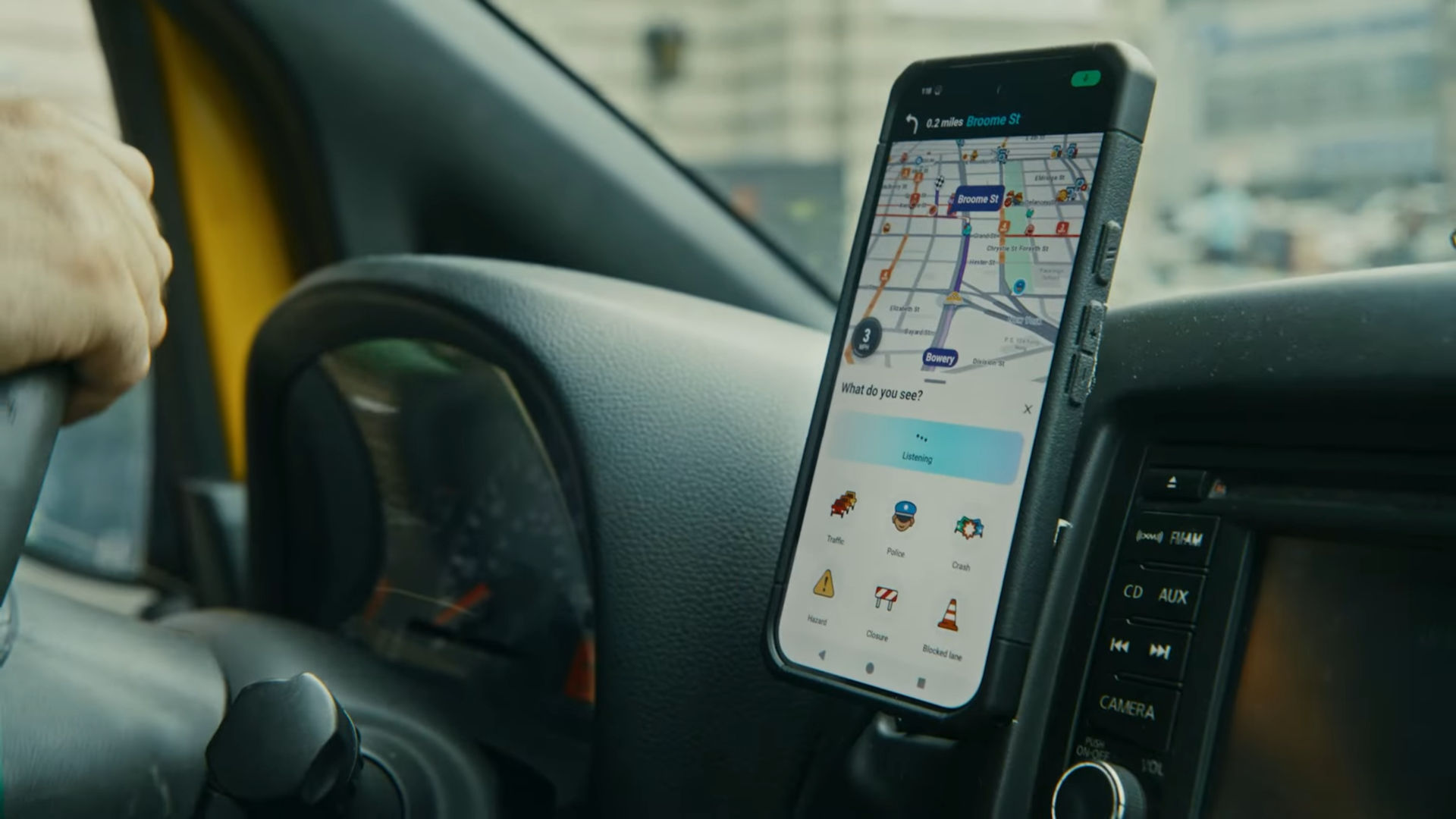 Les nouveaux rapports conversationnels de Waze vous permettent de vous orienter dans le trafic