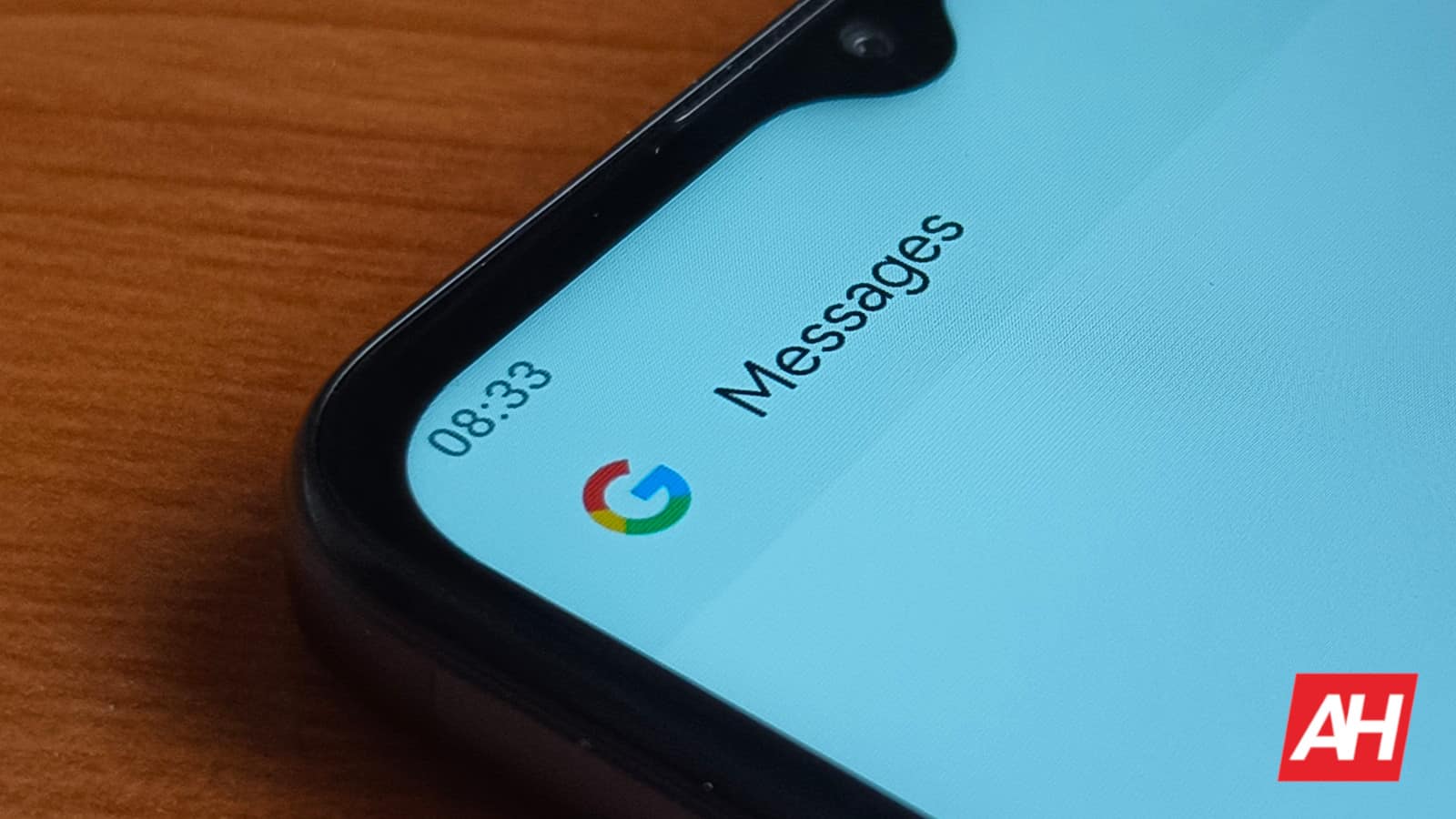 Featured image for Google Messages Introduces Modern Photo Interface With Viewer Redesign
