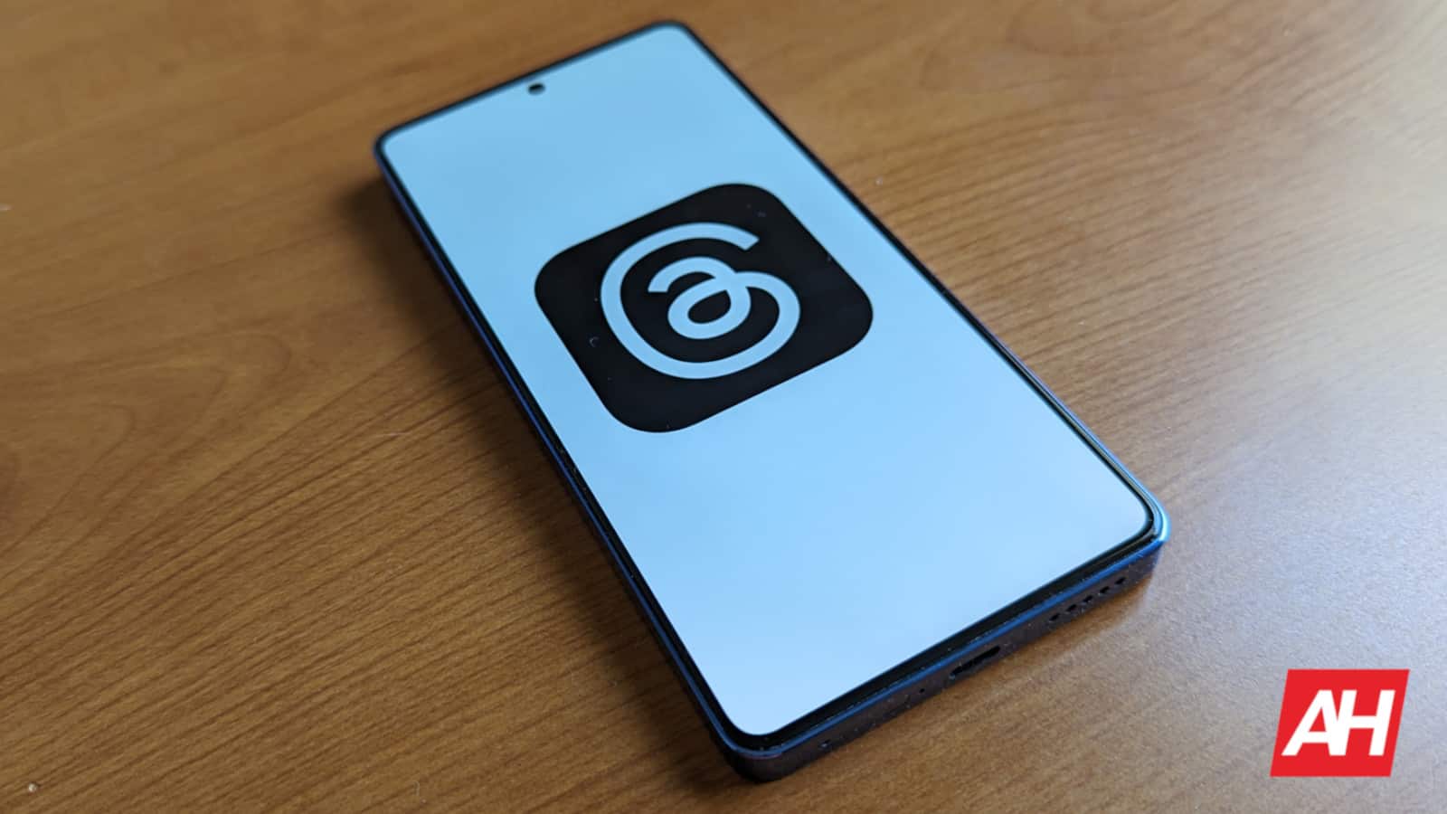 Threads « Dear Algo » vous permet de contrôler l'algorithme avec les invites de l'IA